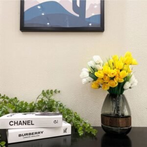 Botanic Wonders Glass Vase