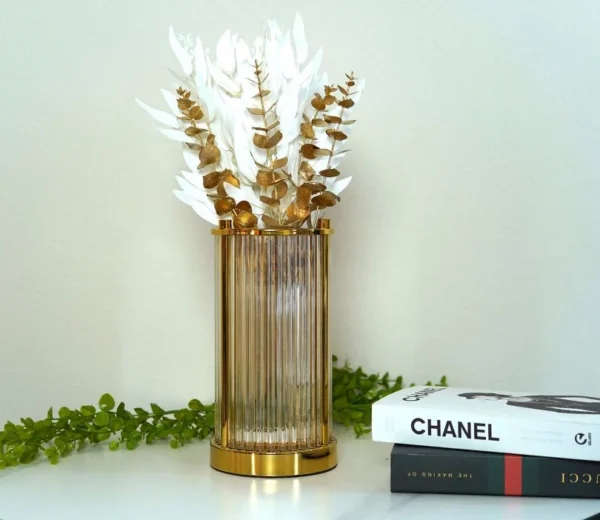 Bloom Golden Shelter Vase - Image 2