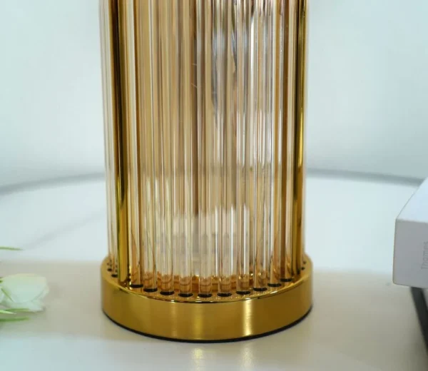 Bloom Golden Shelter Vase - Image 4